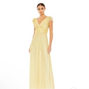 Mac Duggal Butter Yellow Embellished Flutter Cap Sleeve A Line Gown Size 14